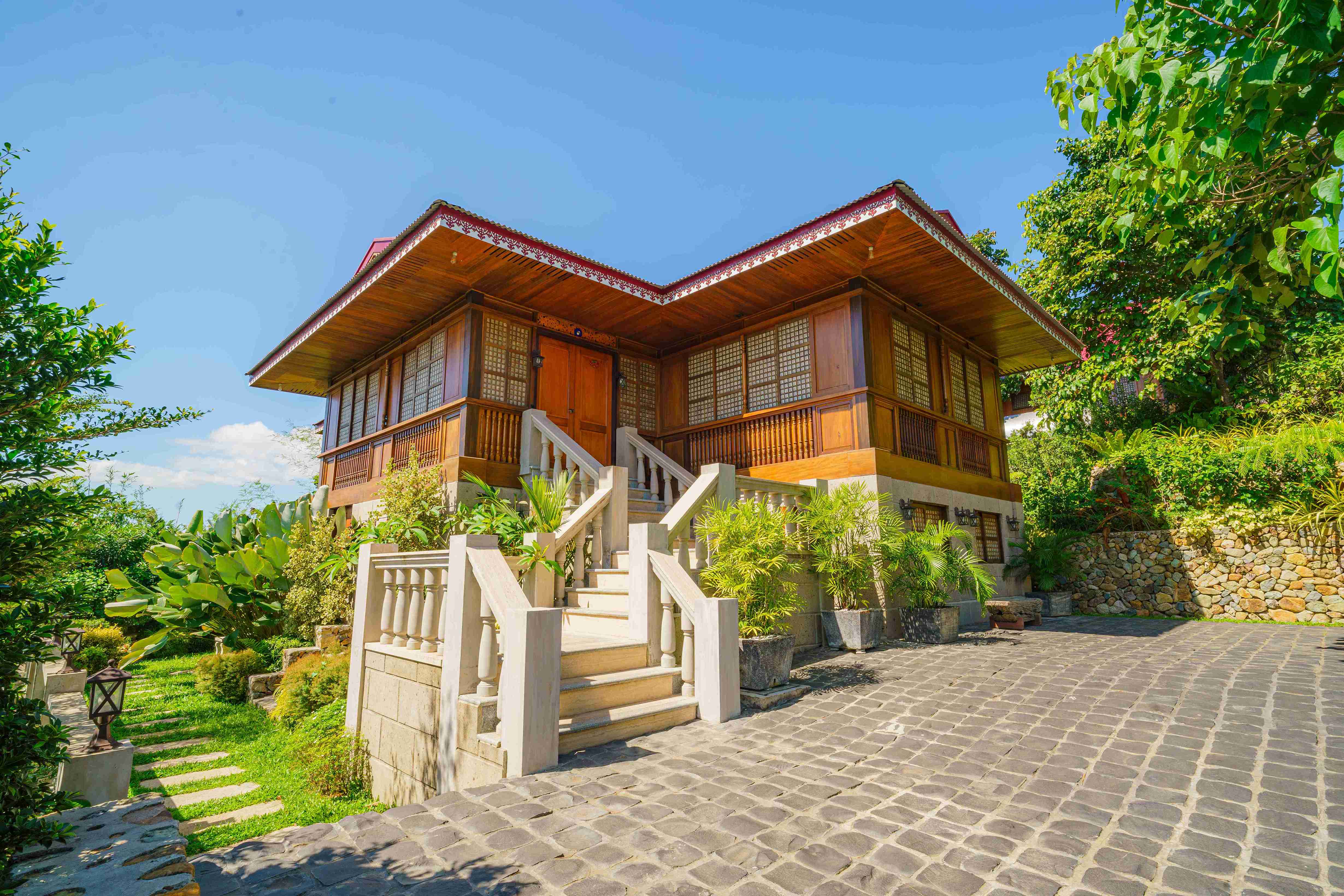 Camachin Ancestral House